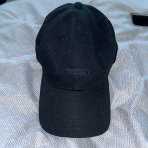 Black Levi’s Baseball Cap